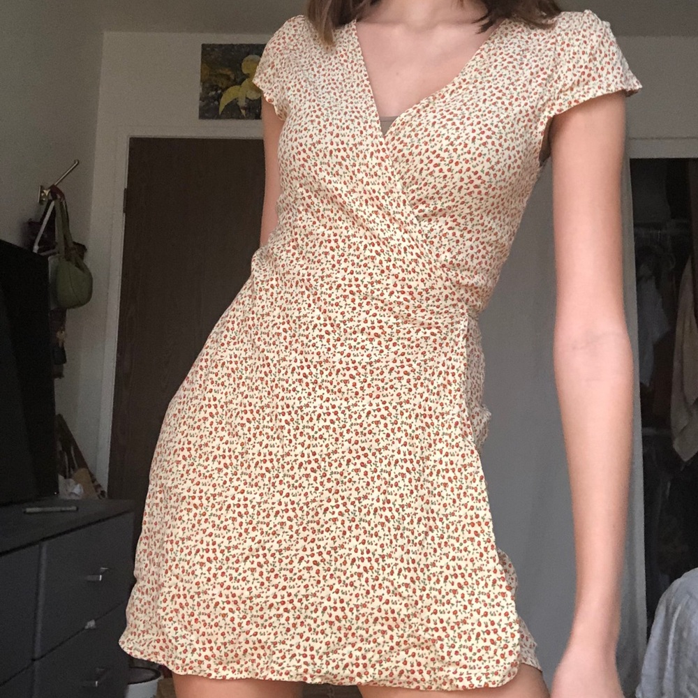 Brandy Melville Floral Print Mini Wrap Dress